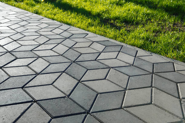 Best Driveway Resurfacing Pavers  in Fairmont, MN