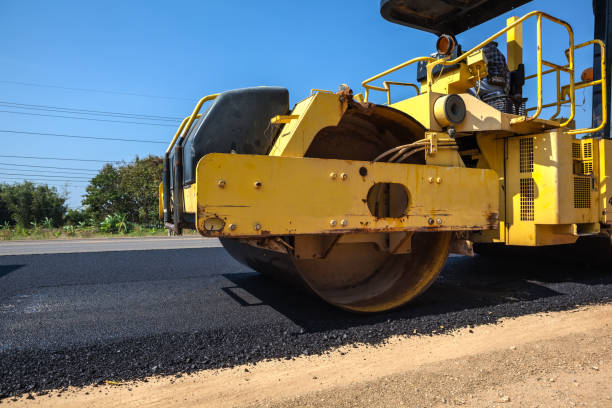 Best Professional Driveway Pavers  in Fairmont, MN